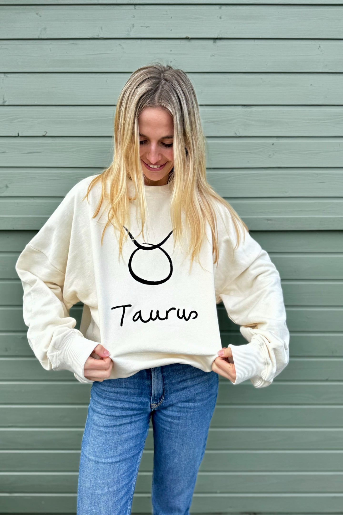 Astrology Sweatshirt | Crème Brûlée [Cream]