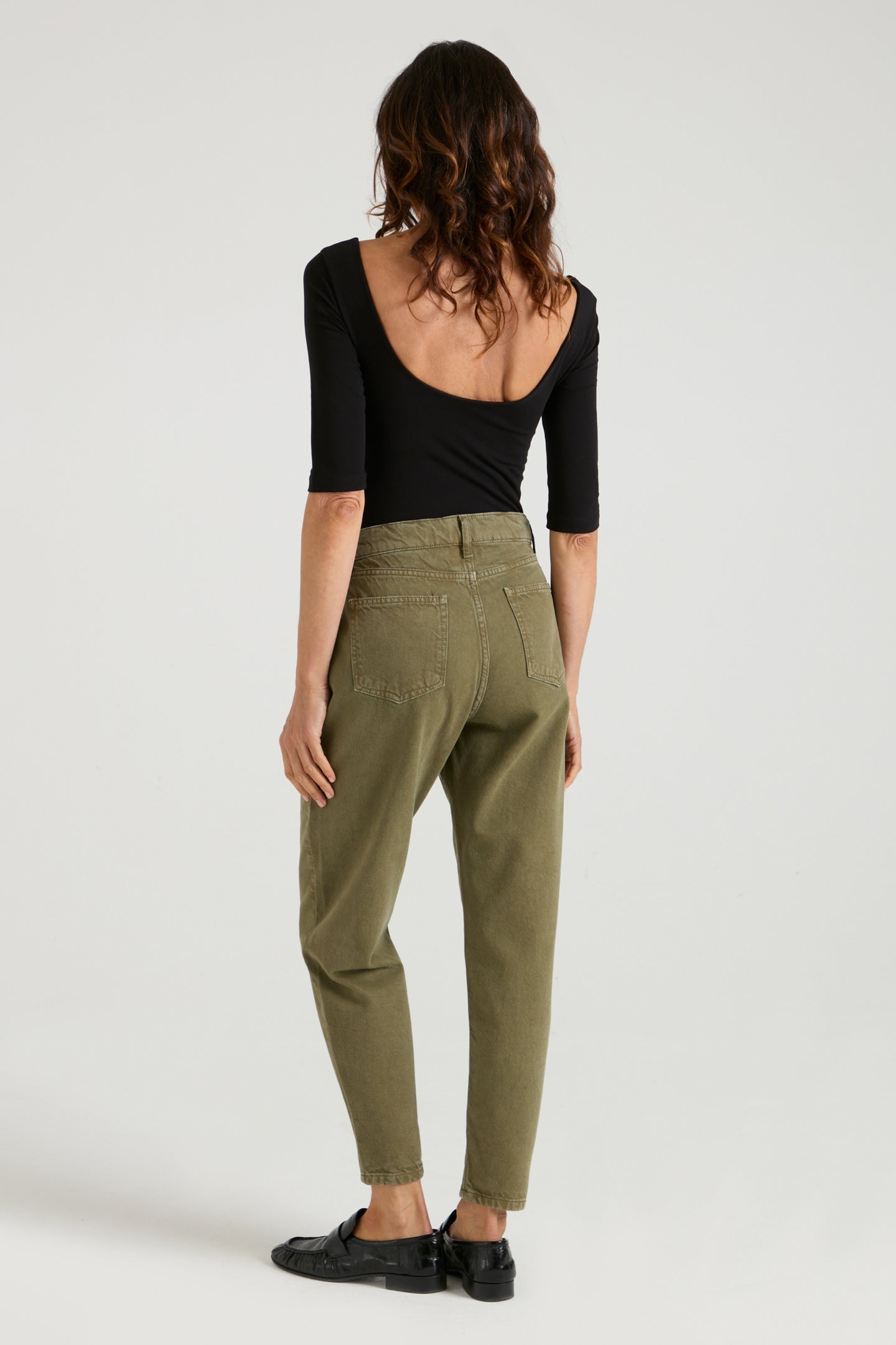 Alice The Low Rise Carrot Leg | In The Field [Green Denim]