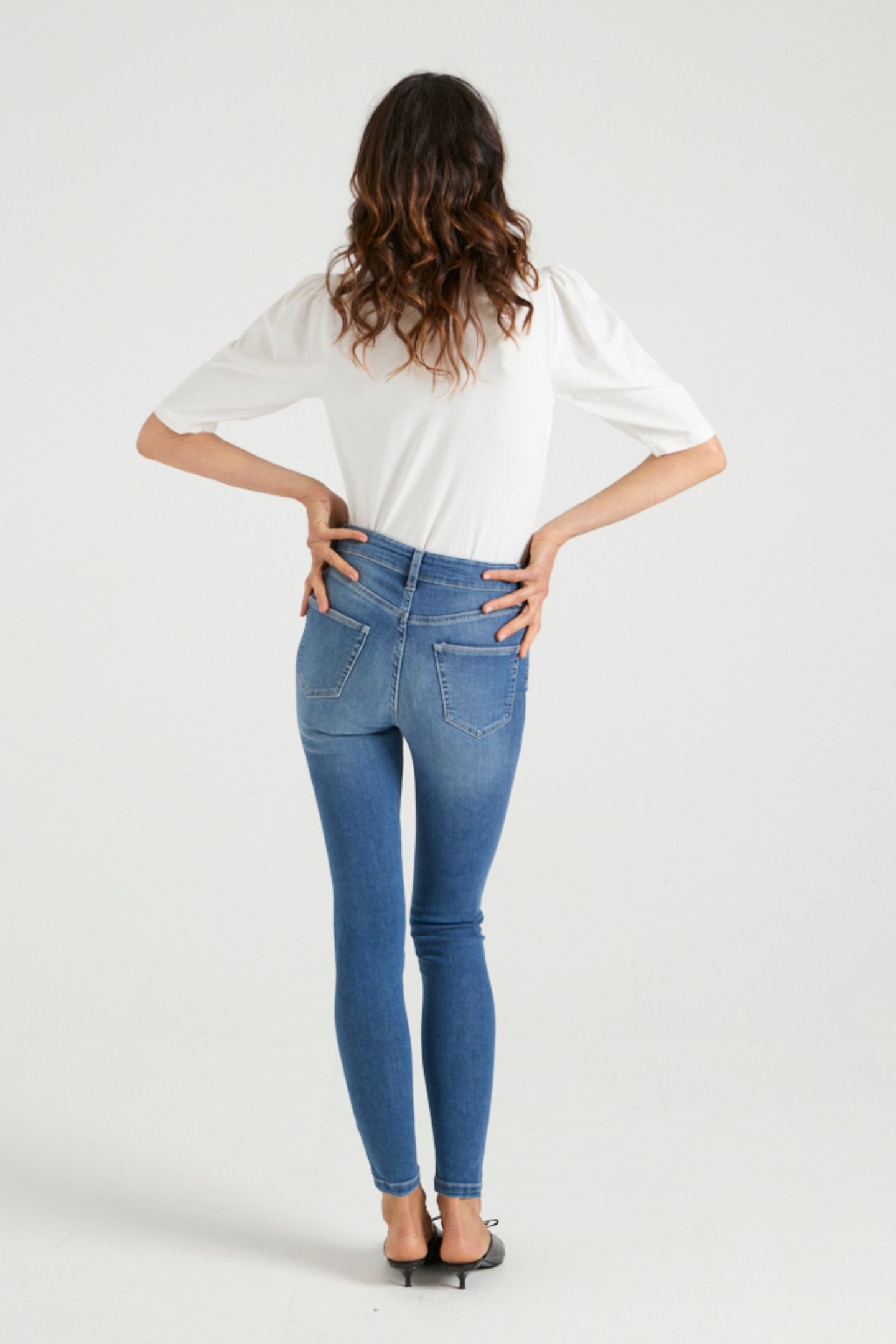 Fiona The Puff Sleeve Cowl Neck Tee | Milk [White]