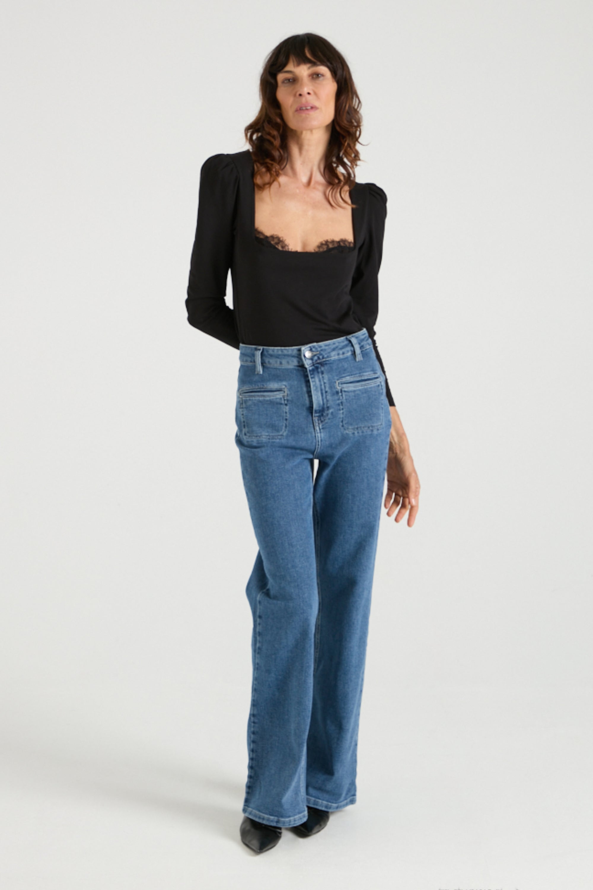 Kate The High Top Patch Pocket Relaxed Wide Leg | Call Me Crazy [Mid Wash Denim]