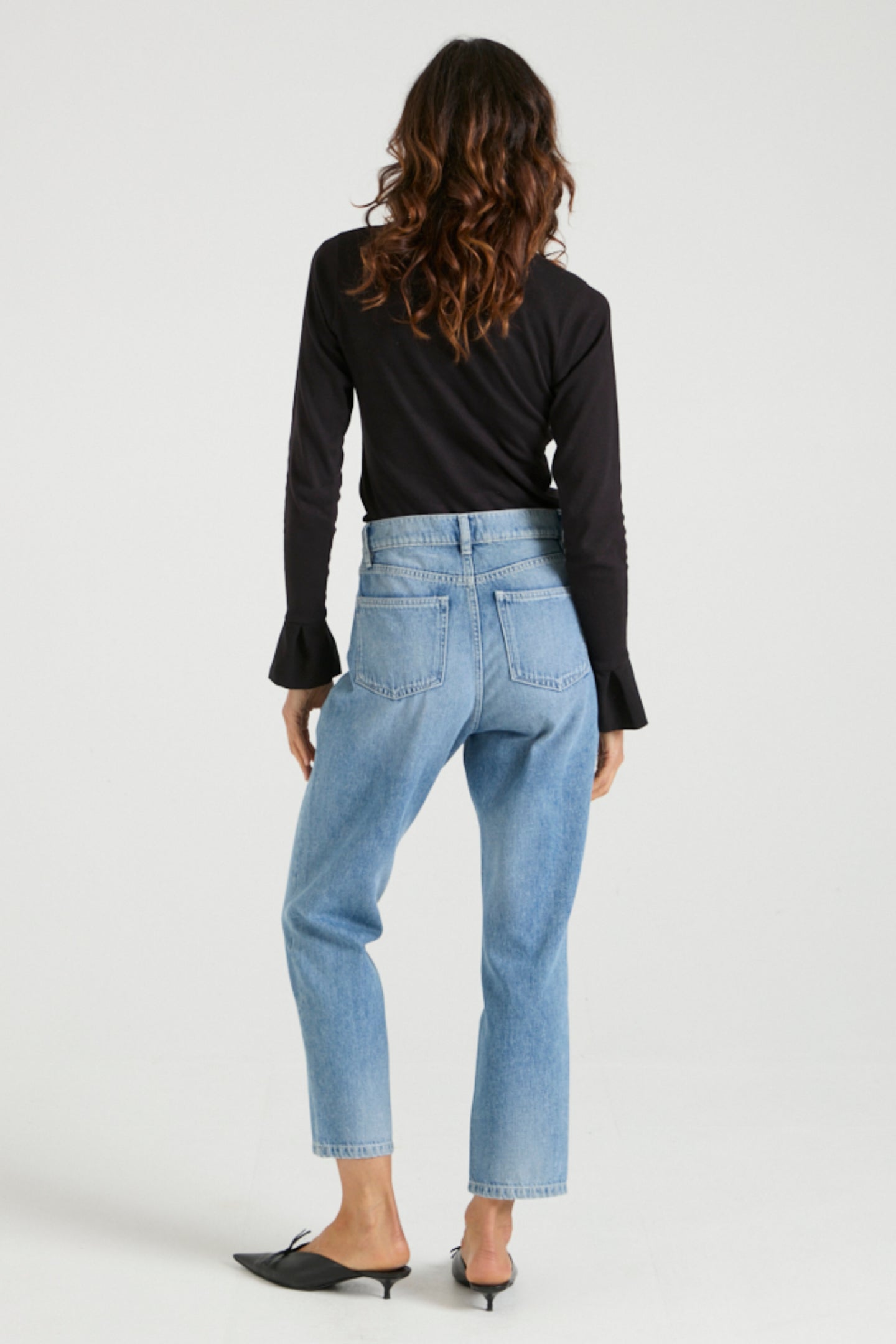 Phoebe The Every Woman Straight Cropped Jean | Every Day Joy [Classic Blue]