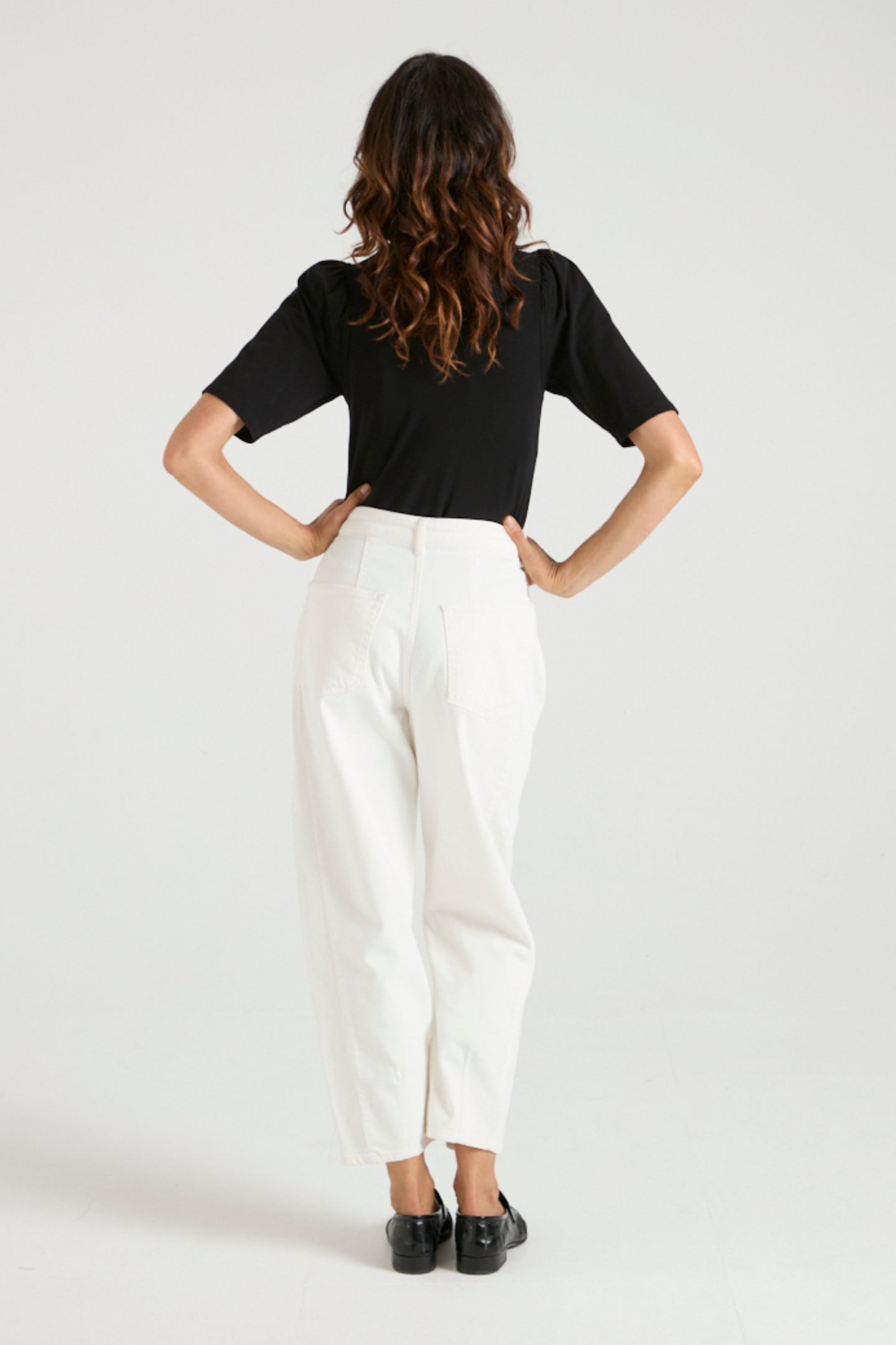 Sissy The Fashion Forward Barrel Leg | Milk [White Denim]